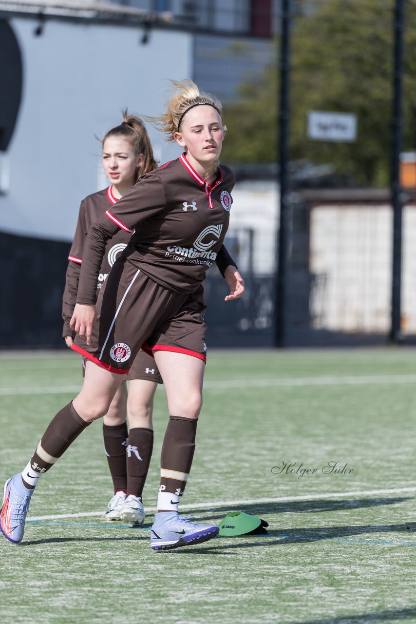 Bild 51 - wBJ St. Pauli - Walddoerfer : Ergebnis: 1:11